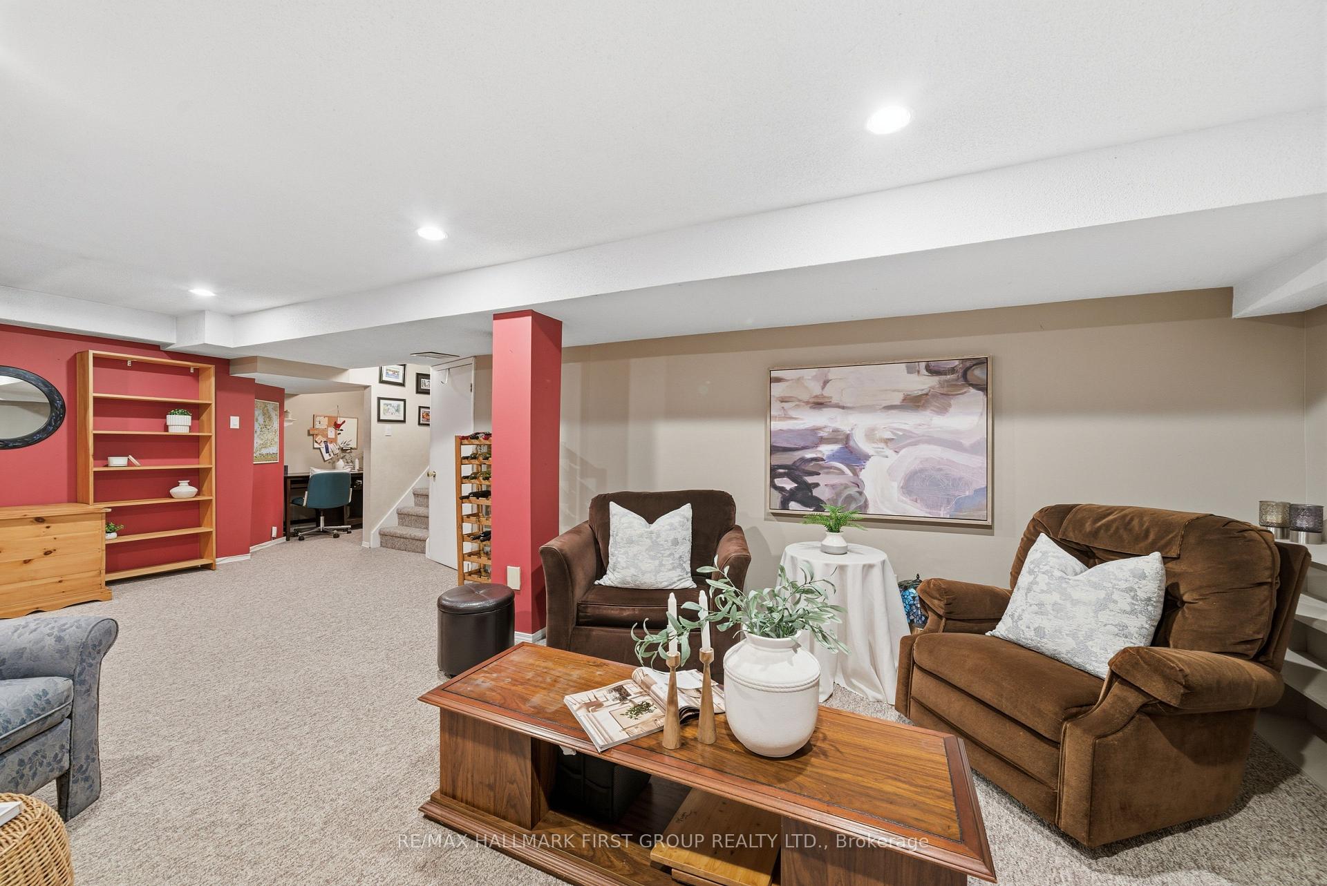 Photo 26 of 858 Bennett Court, Oshawa, Pinecrest — HOMEH