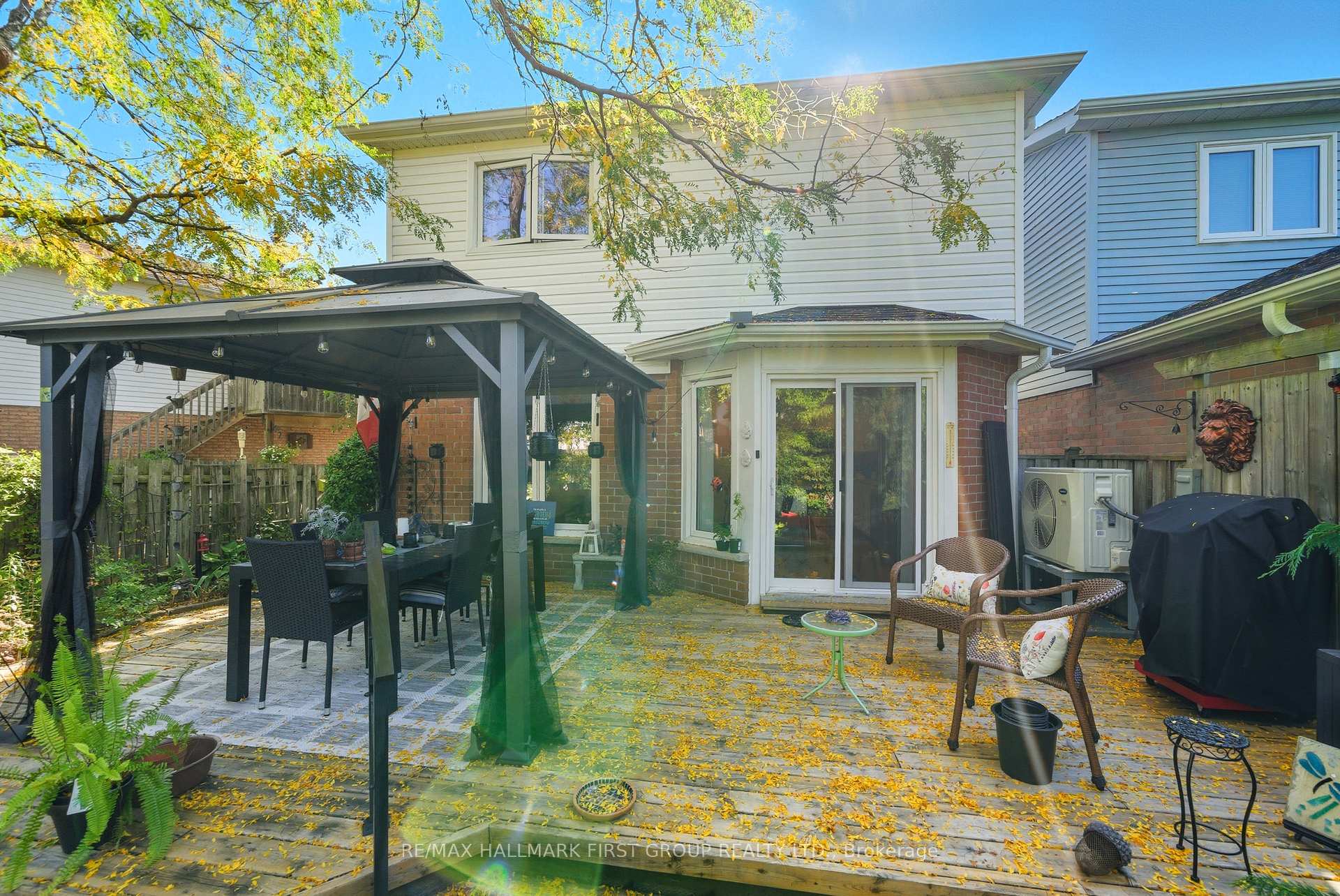 Photo 29 of 858 Bennett Court, Oshawa, Pinecrest — HOMEH