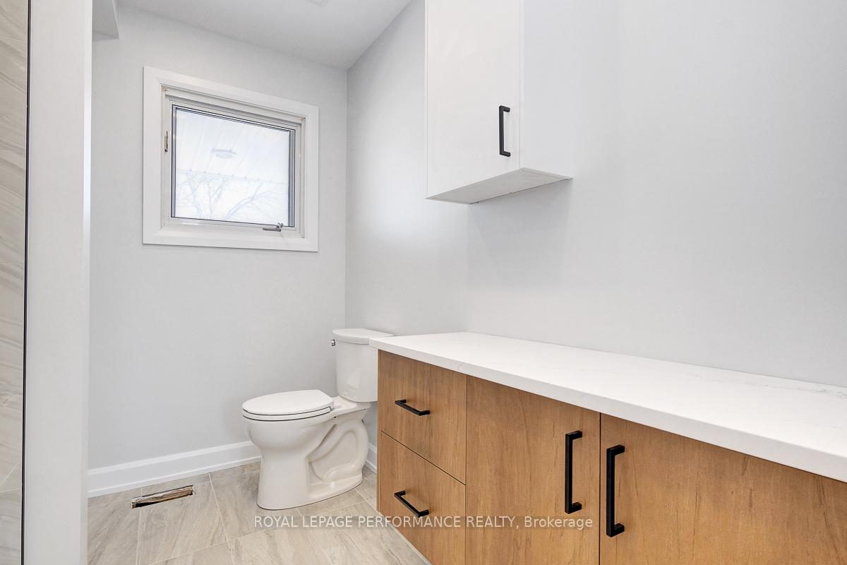 Photo 9 of Unit A, 882 Balsam Drive, Ottawa, Chatelaine Village — HOMEH