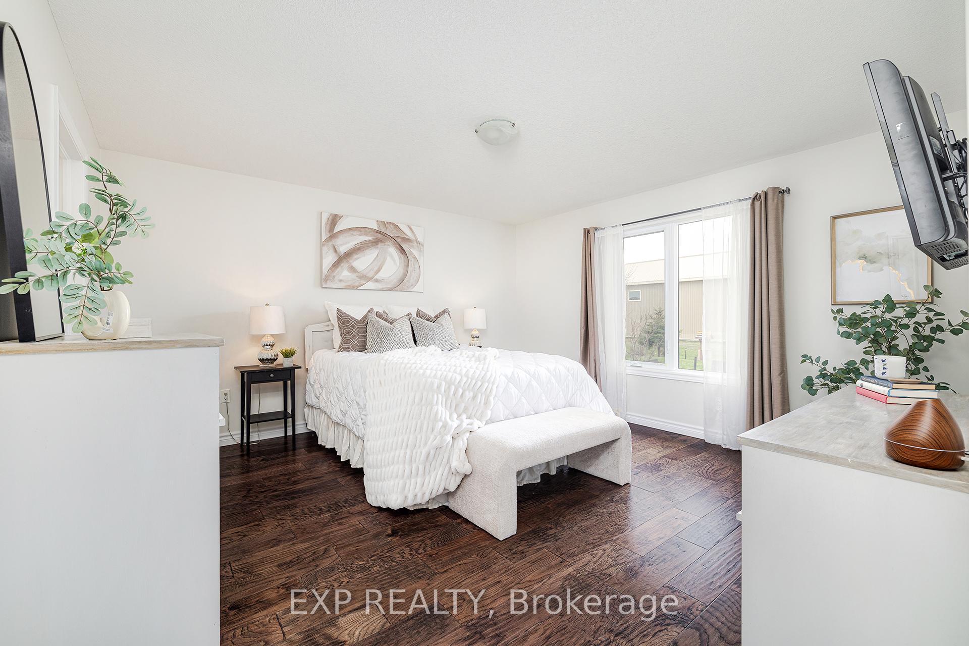 Photo 13 of 300 Krotz Street E, North Perth, Listowel — HOMEH