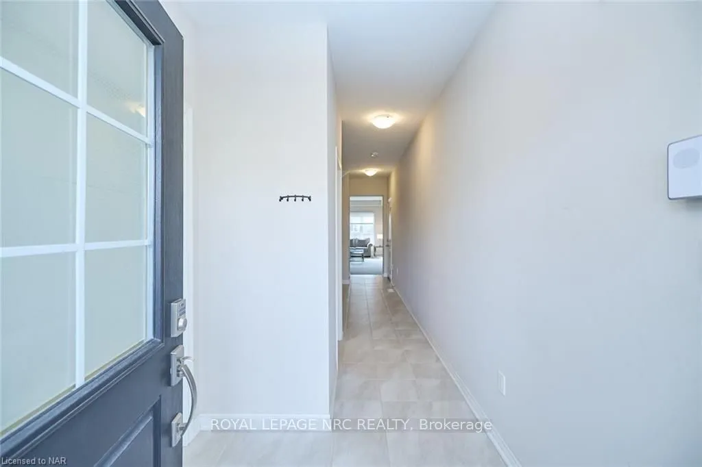 Photo 18 of 130 Acacia Road, Pelham, Fonthill — HOMEH