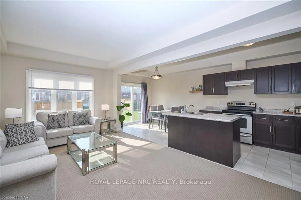 Photo 28 of 130 Acacia Road, Pelham, Fonthill — HOMEH