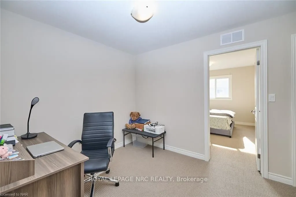 Photo 56 of 130 Acacia Road, Pelham, Fonthill — HOMEH