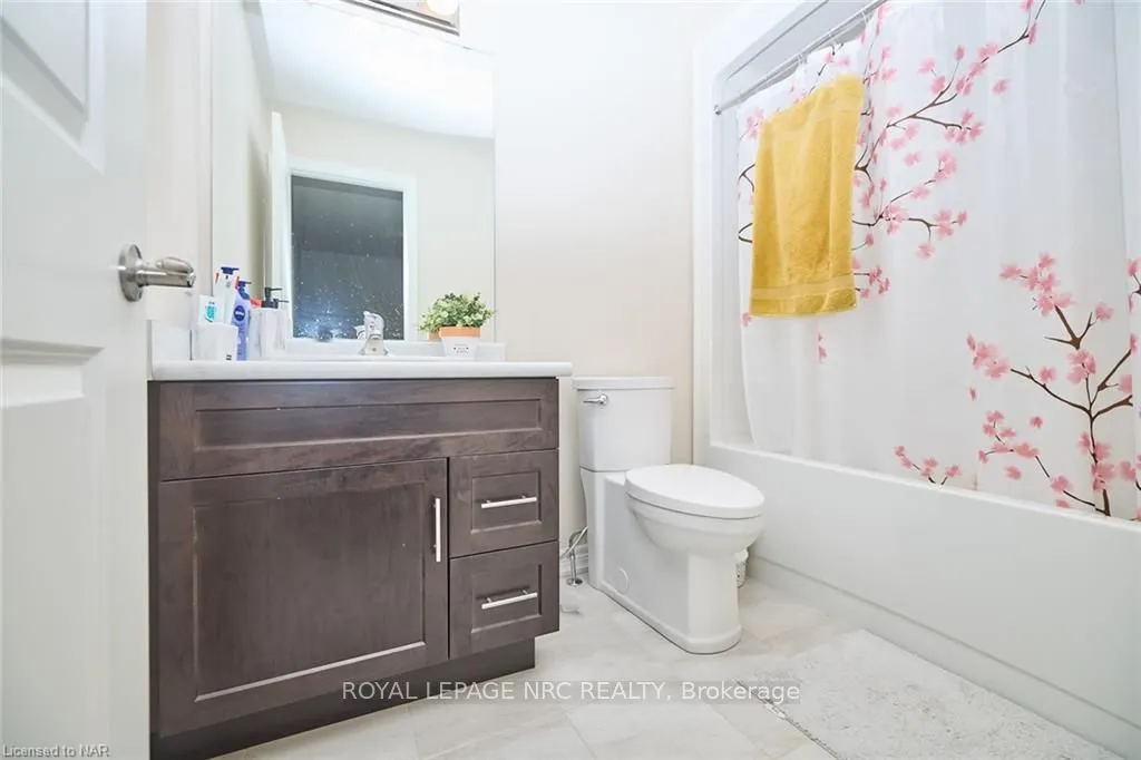 Photo 76 of 130 Acacia Road, Pelham, Fonthill — HOMEH