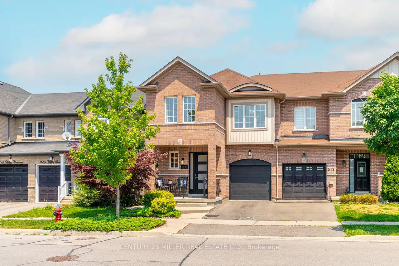 Photo 3 of 317 Hobbs Crescent, Milton, Clarke — HOMEH