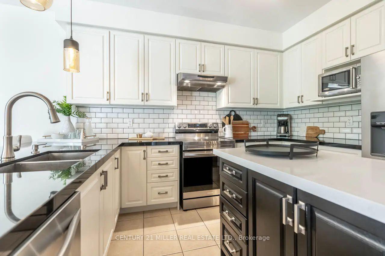 Photo 9 of 317 Hobbs Crescent, Milton, Clarke — HOMEH