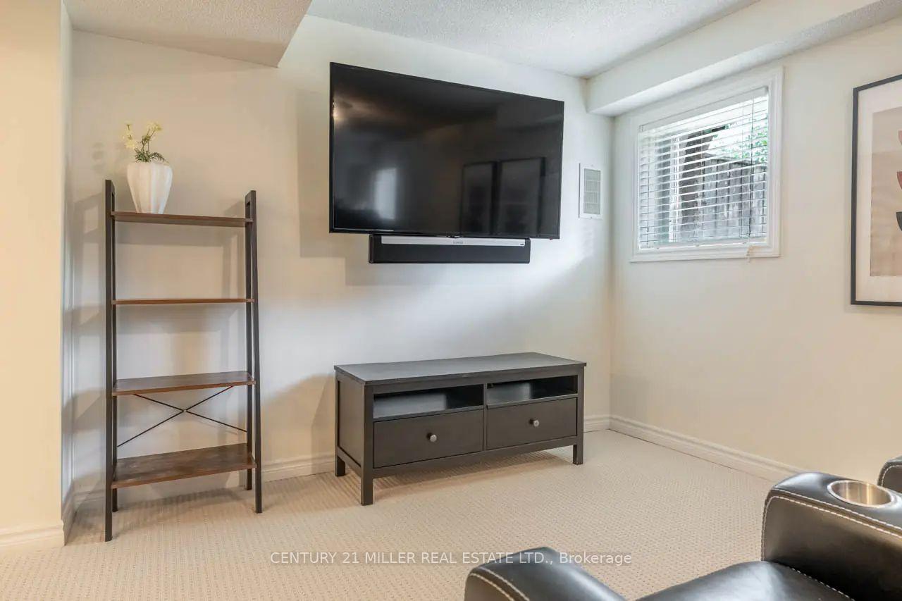 Photo 17 of 317 Hobbs Crescent, Milton, Clarke — HOMEH