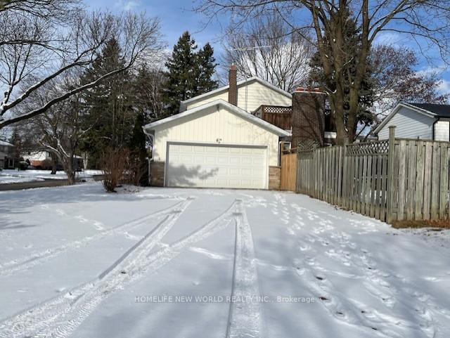 Photo 2 of 39 Walkerton Drive, Markham, Bullock — HOMEH