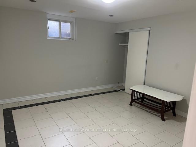 Photo 15 of 39 Walkerton Drive, Markham, Bullock — HOMEH
