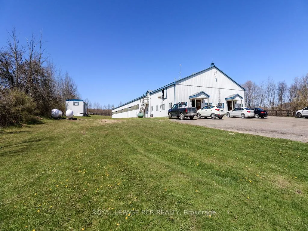 Photo 6 of 1148 10th Side Road, New Tecumseth, Rural New Tecumseth — HOMEH