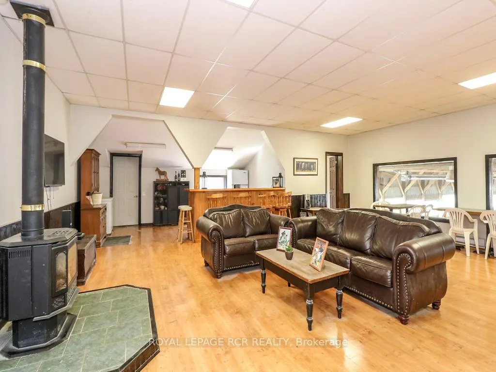 Photo 10 of 1148 10th Side Road, New Tecumseth, Rural New Tecumseth — HOMEH