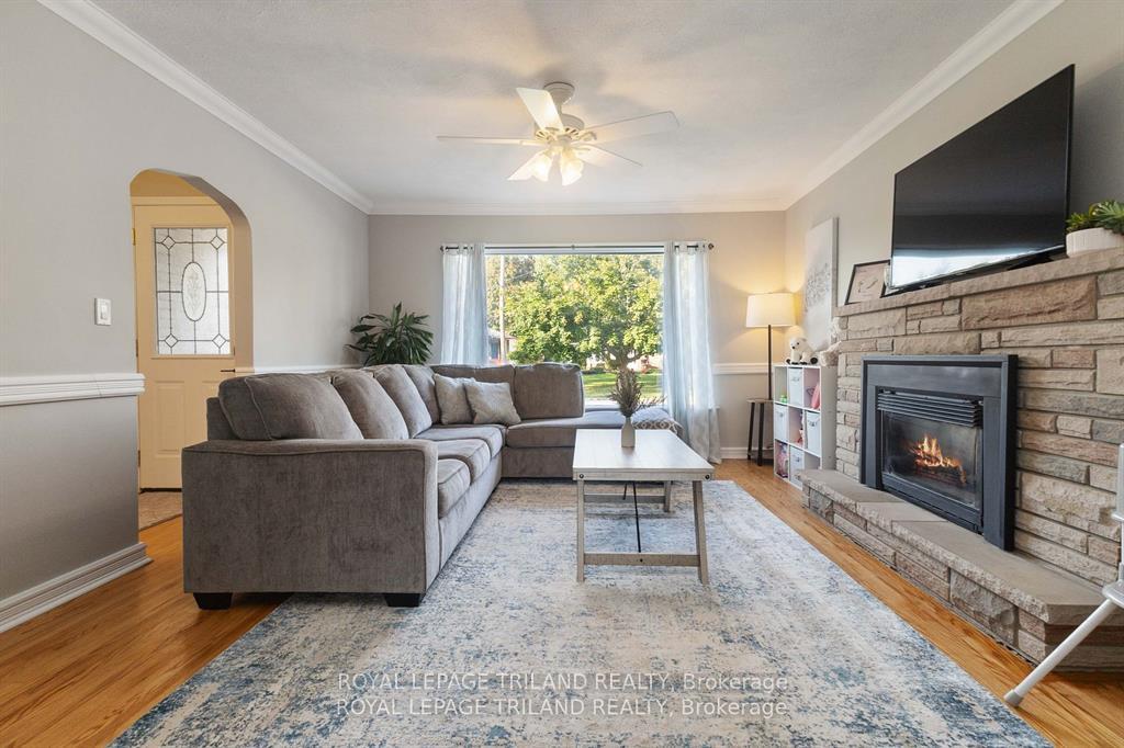 Photo 6 of 191 Bethany Street, North Middlesex, Parkhill — HOMEH