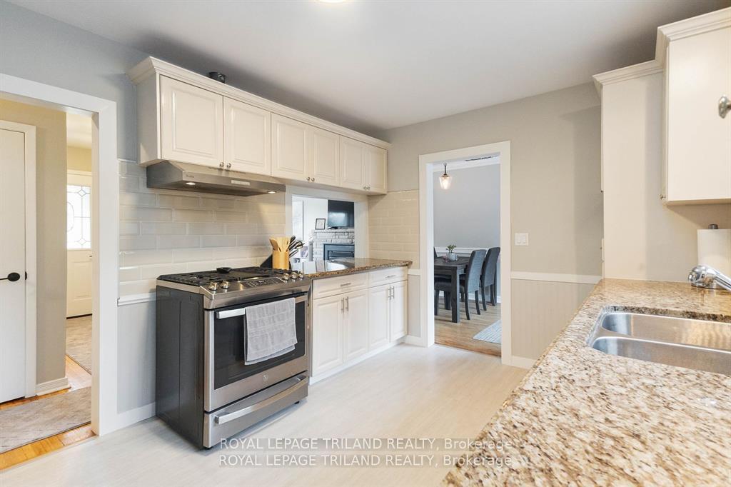 Photo 12 of 191 Bethany Street, North Middlesex, Parkhill — HOMEH