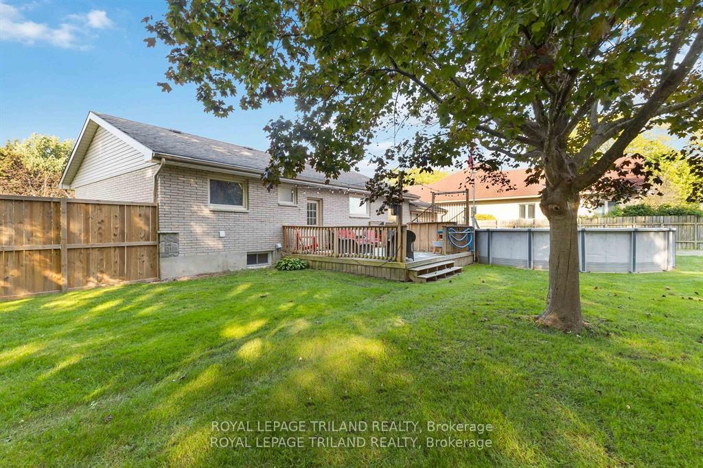 Photo 37 of 191 Bethany Street, North Middlesex, Parkhill — HOMEH