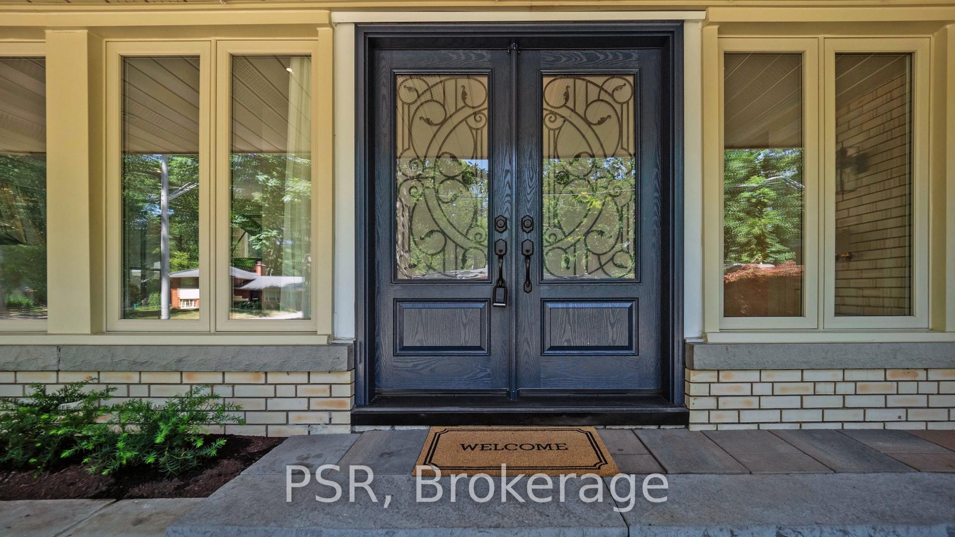 Photo 3 of 1554 Randor Drive, Mississauga, Lorne Park — HOMEH