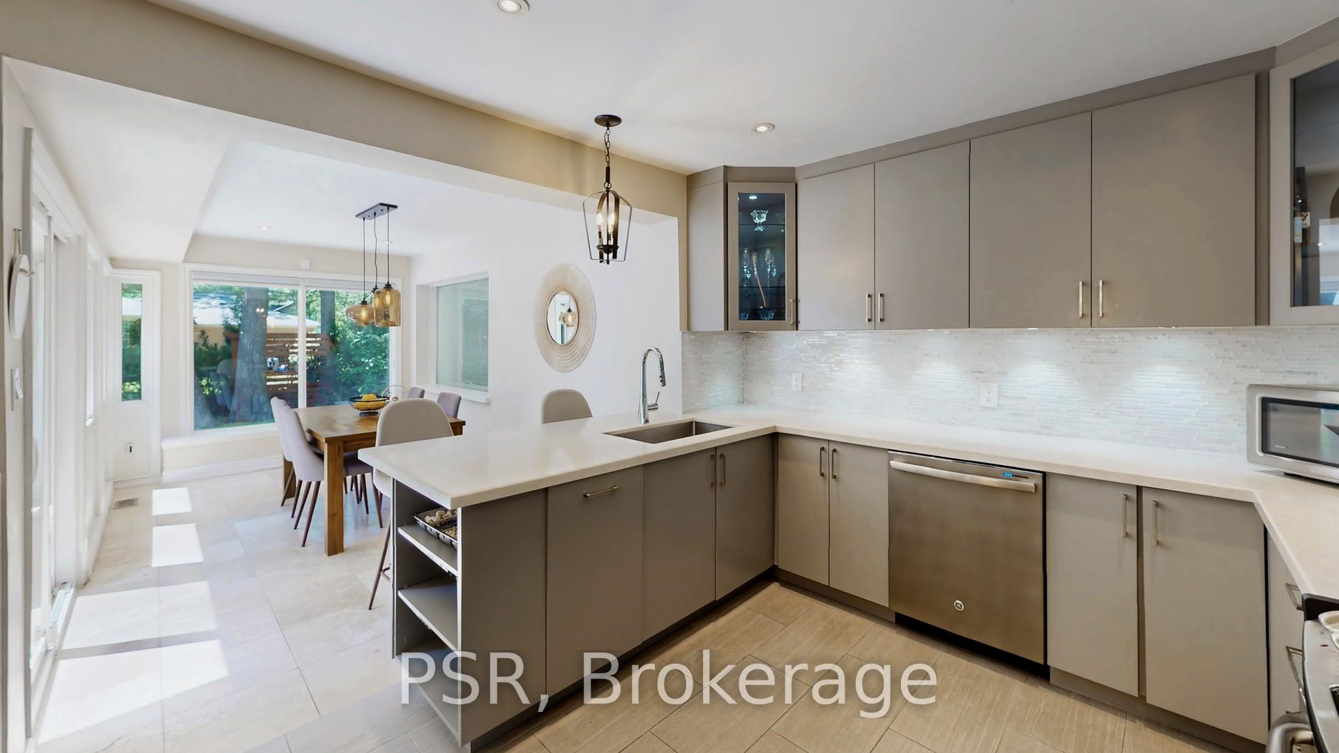 Photo 10 of 1554 Randor Drive, Mississauga, Lorne Park — HOMEH
