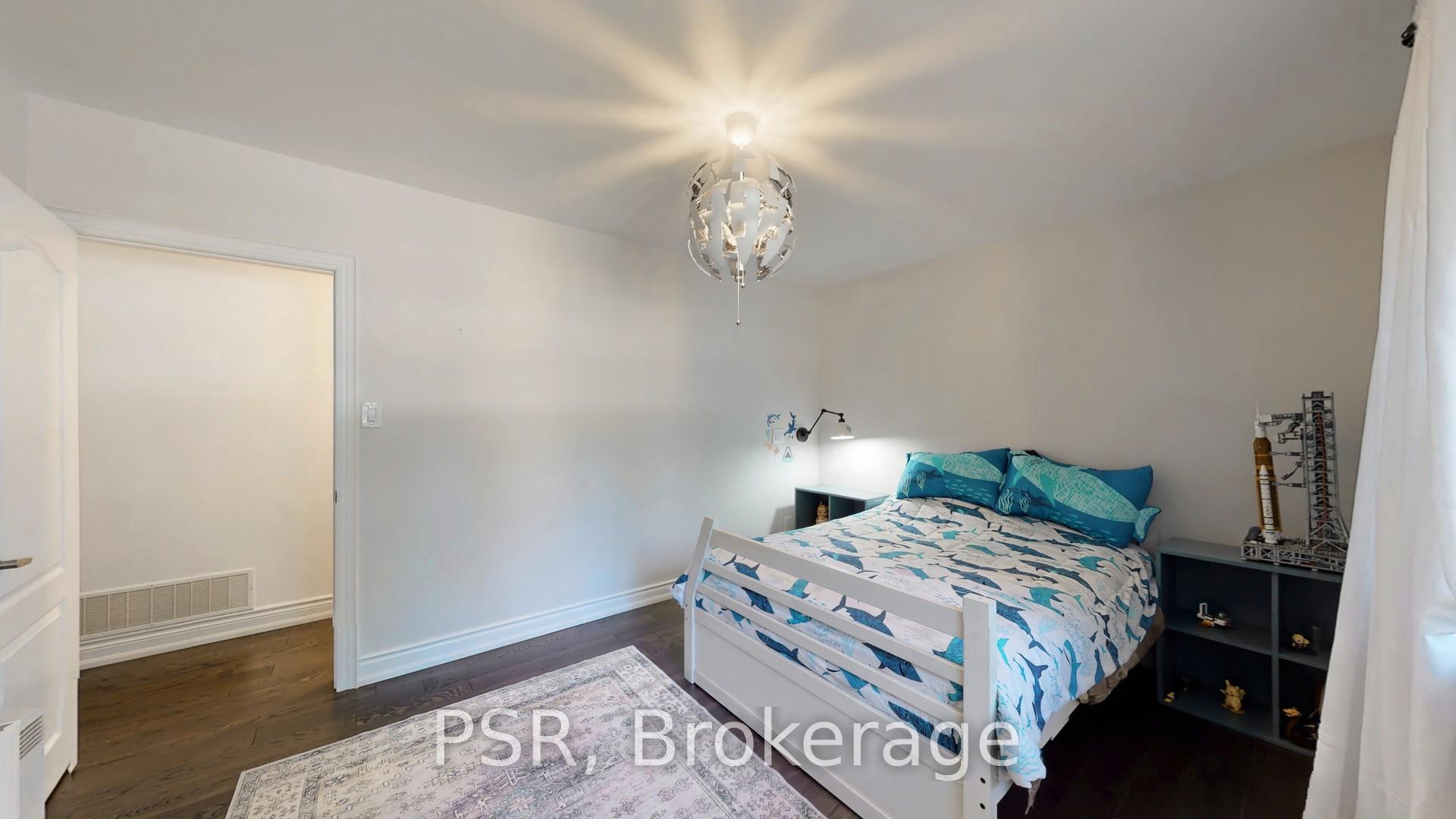 Photo 21 of 1554 Randor Drive, Mississauga, Lorne Park — HOMEH