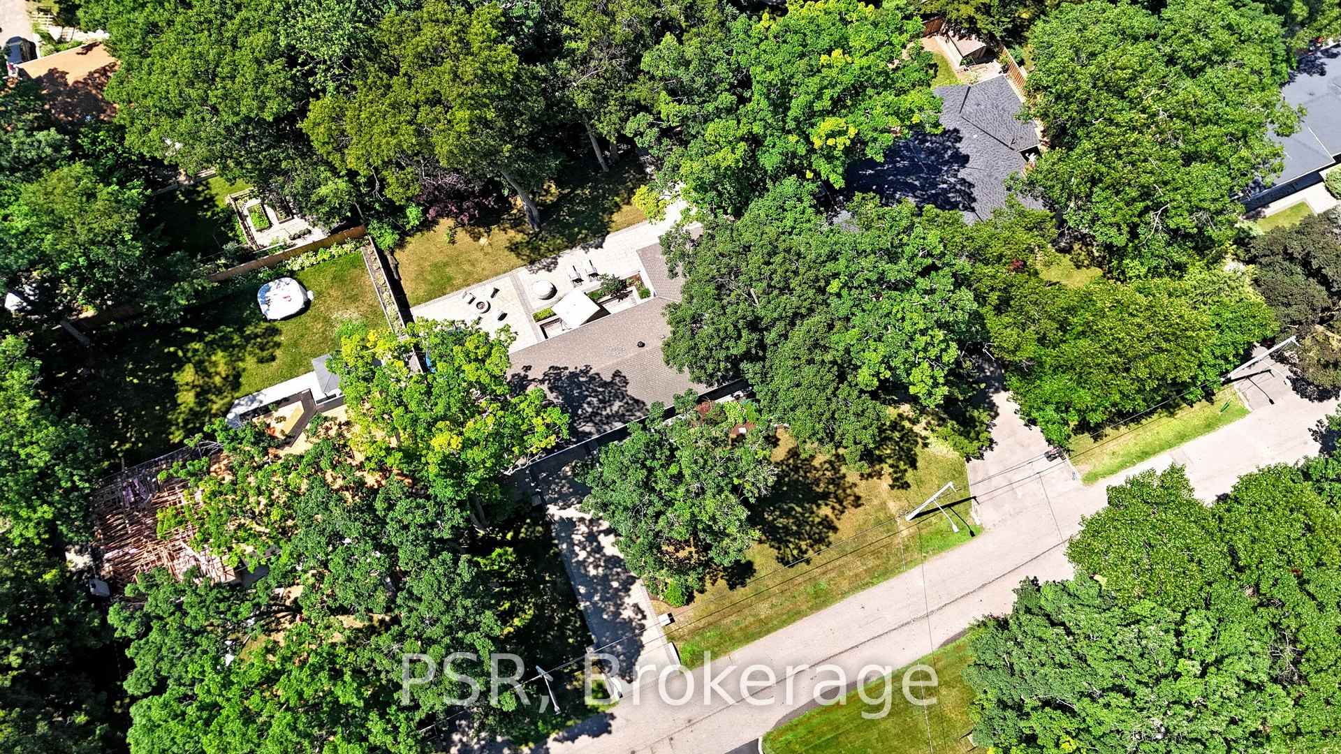 Photo 42 of 1554 Randor Drive, Mississauga, Lorne Park — HOMEH