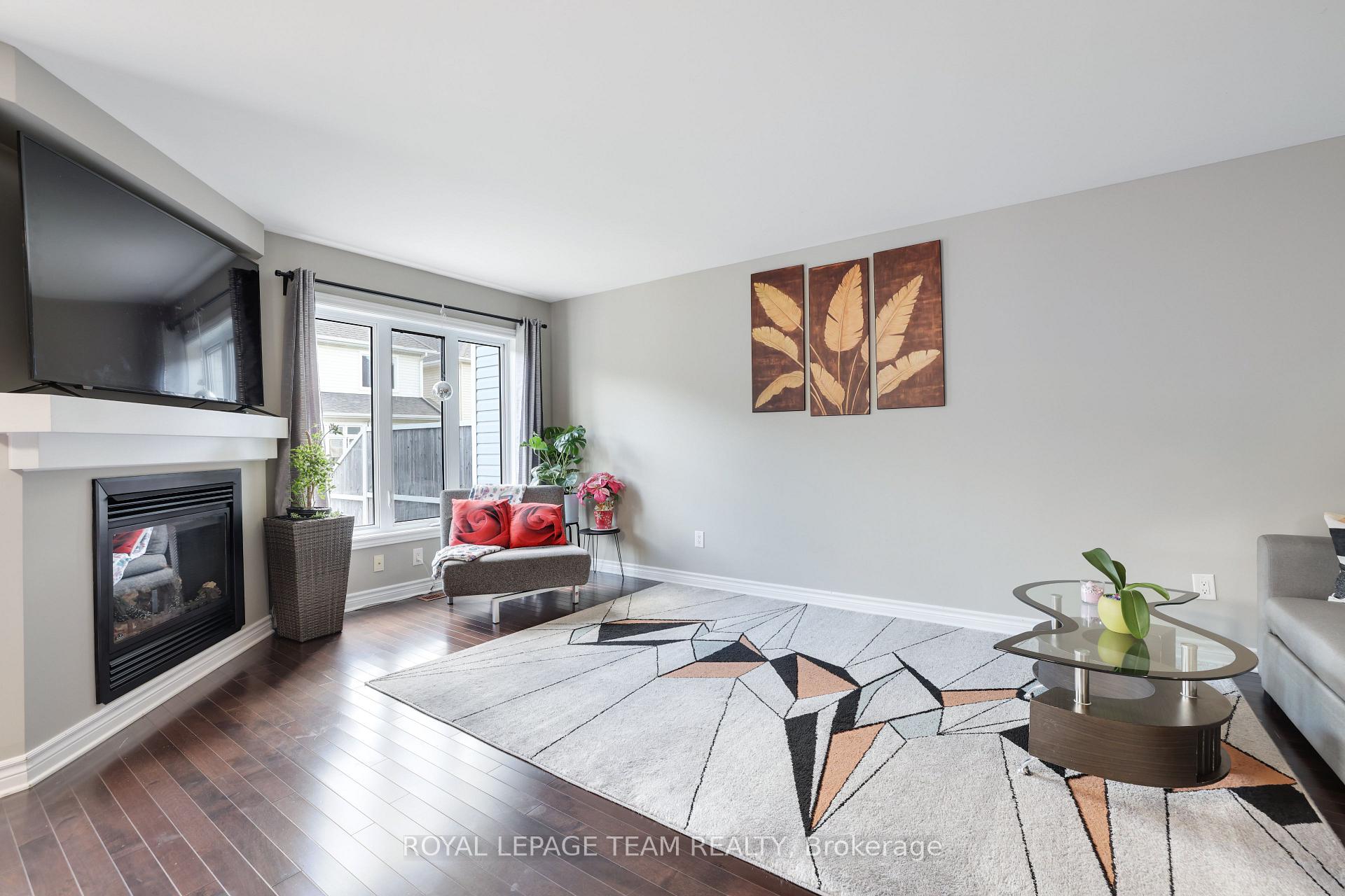Photo 10 of 338 Gerry Lalonde Drive, Ottawa, Avalon West — HOMEH