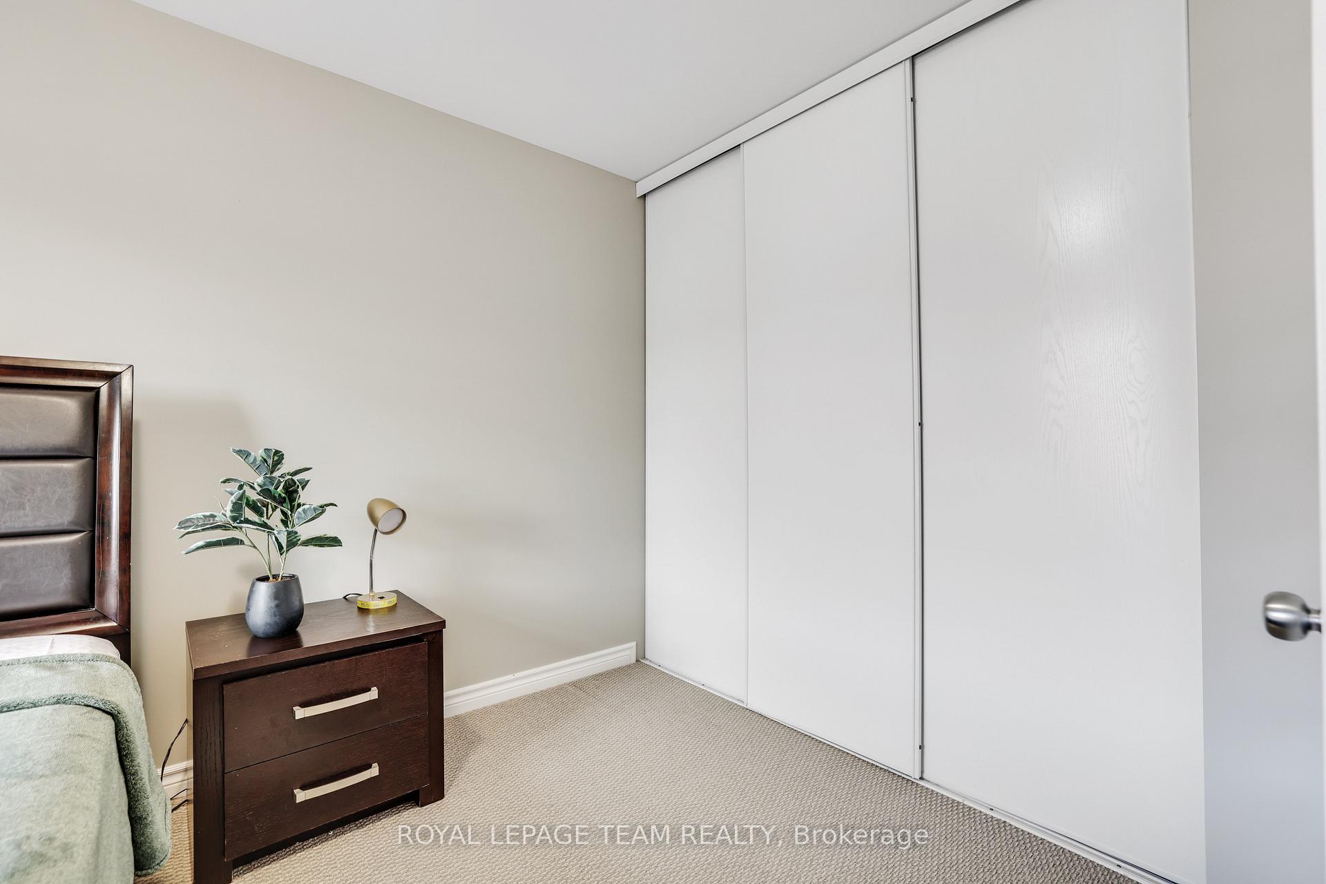 Photo 22 of 338 Gerry Lalonde Drive, Ottawa, Avalon West — HOMEH