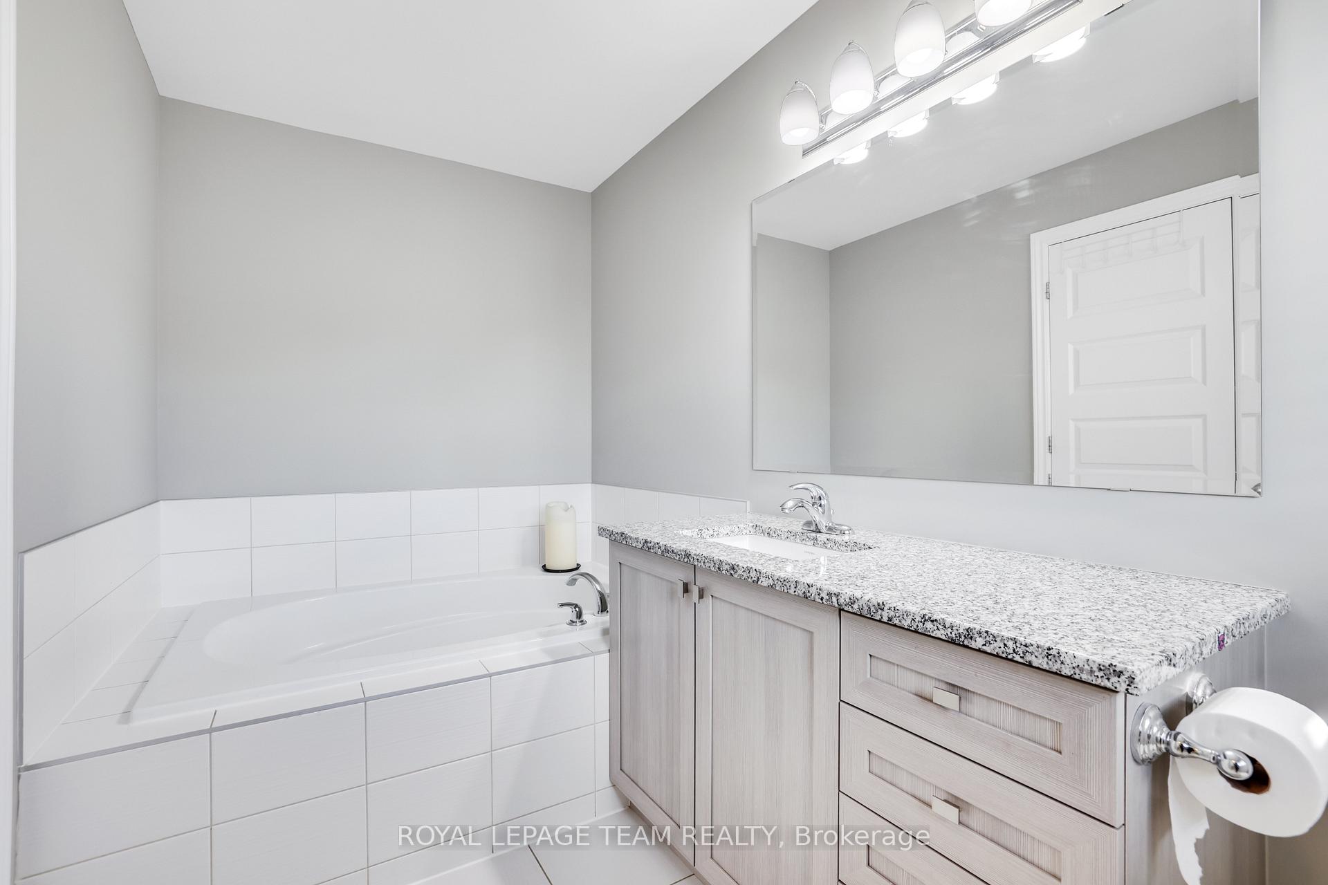 Photo 25 of 338 Gerry Lalonde Drive, Ottawa, Avalon West — HOMEH