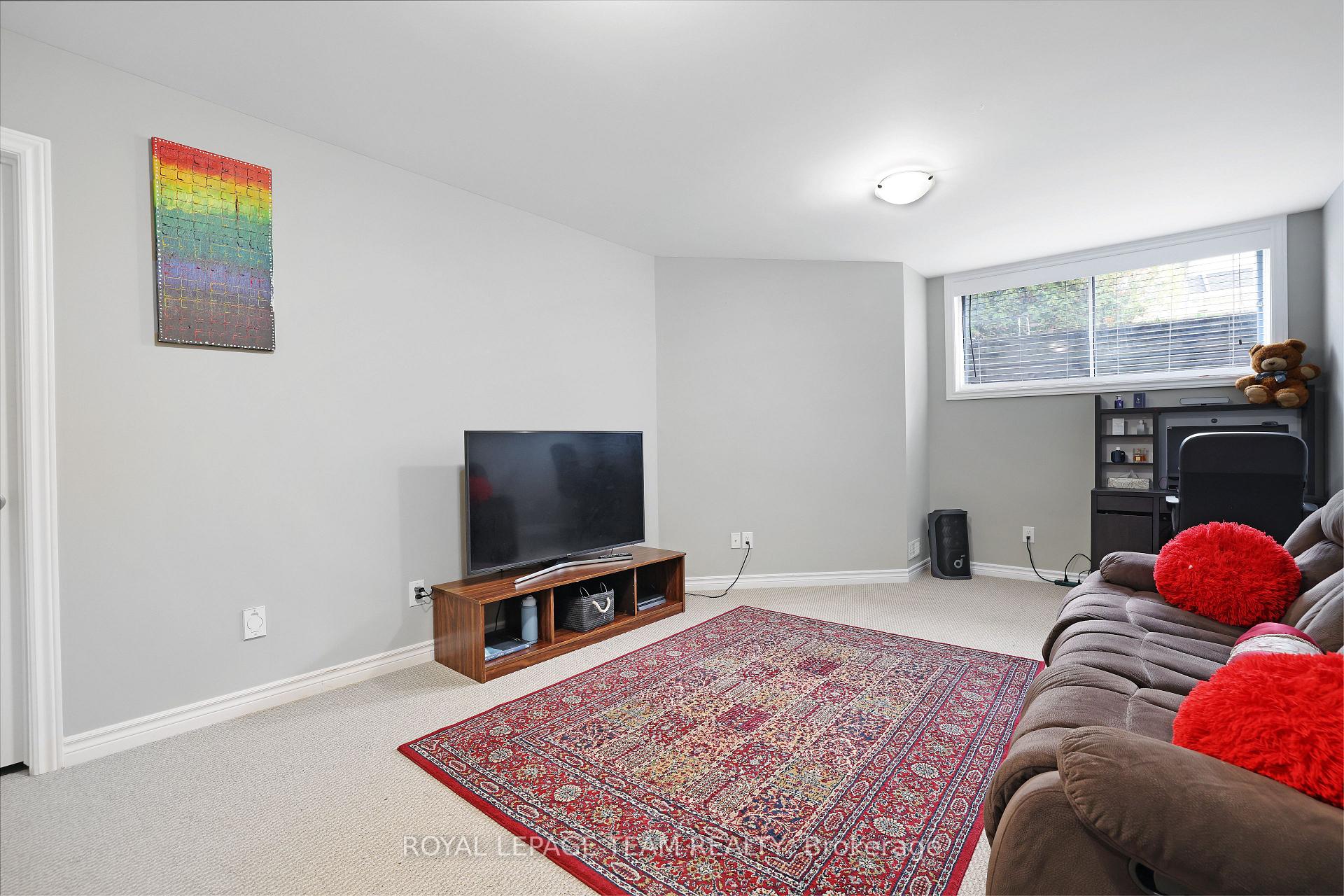 Photo 29 of 338 Gerry Lalonde Drive, Ottawa, Avalon West — HOMEH