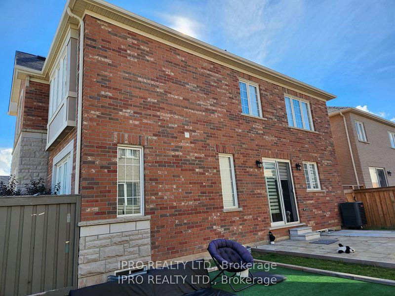 Photo 2 of 1257 Leger Way, Milton, Ford — HOMEH