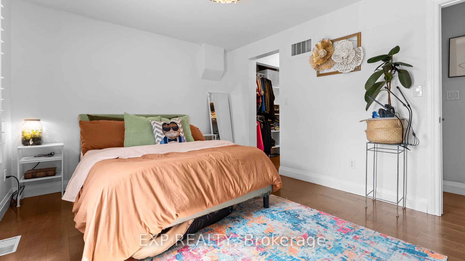 Photo 13 of 3224 Steeles Avenue W, Milton, Scott — HOMEH