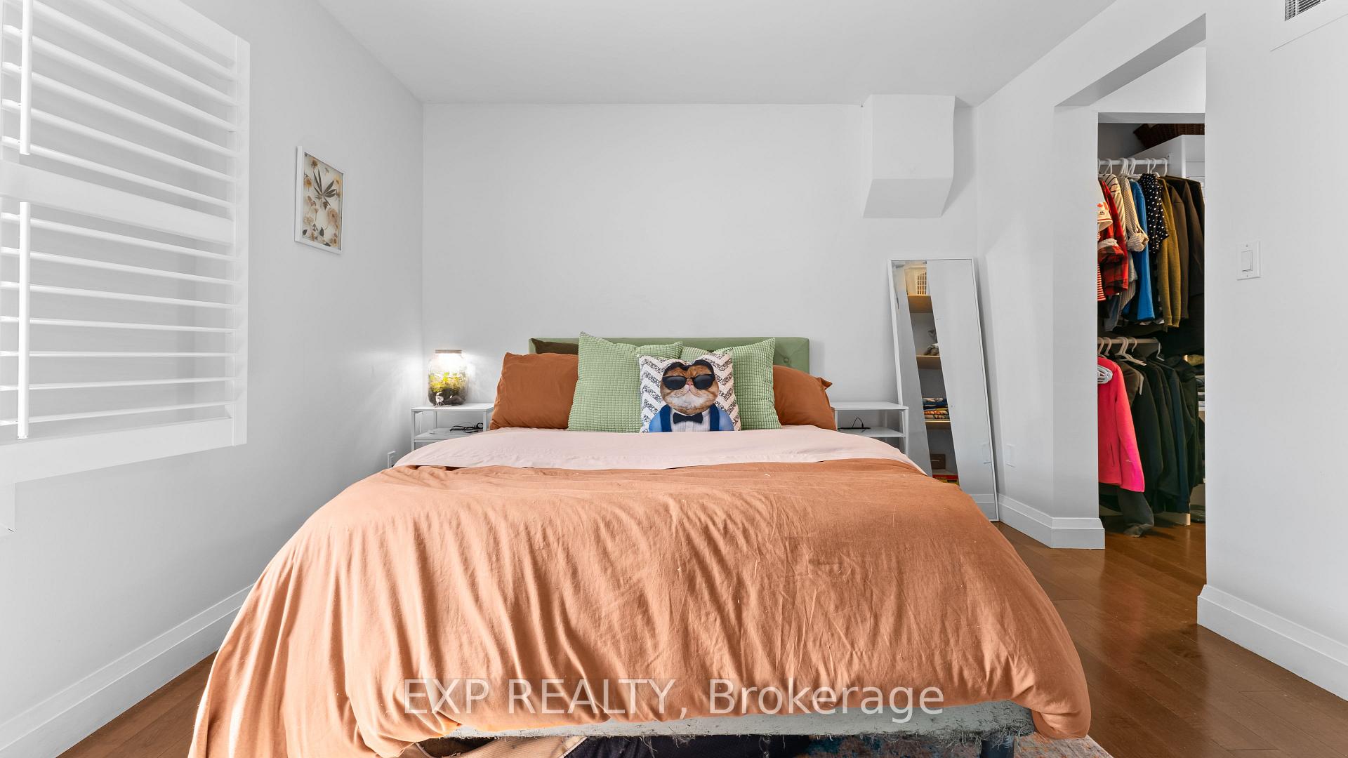 Photo 15 of 3224 Steeles Avenue W, Milton, Scott — HOMEH