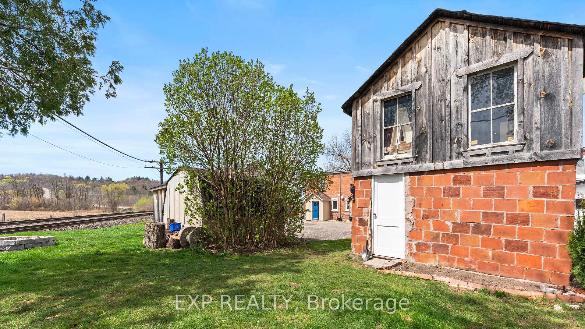 Photo 34 of 3224 Steeles Avenue W, Milton, Scott — HOMEH
