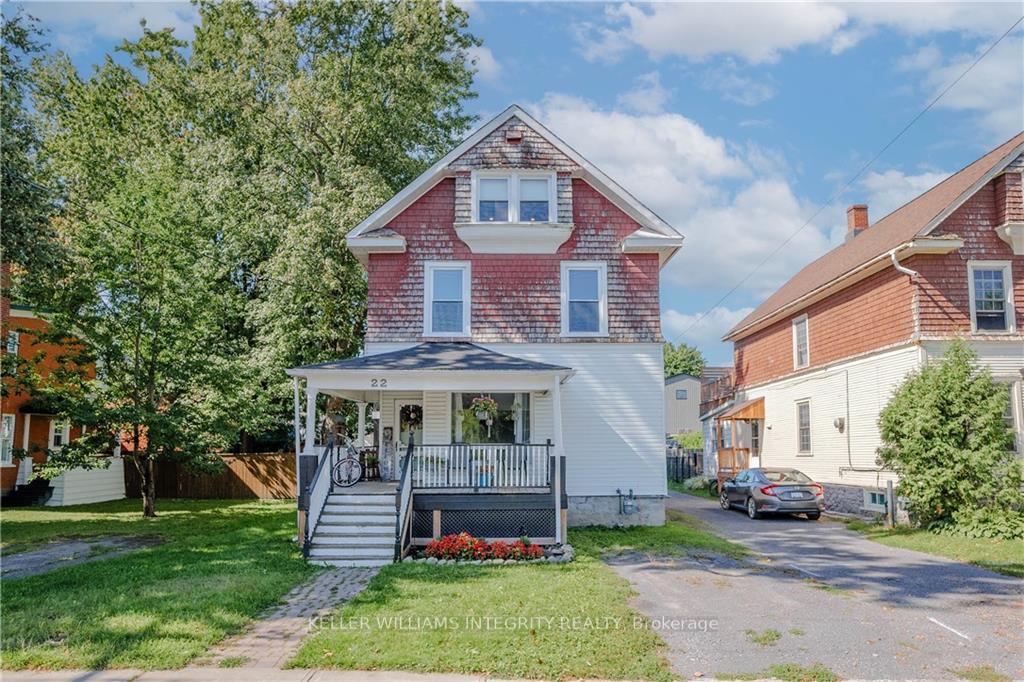 Photo 1 of 22 Bishop Street N, North Glengarry, Alexandria — HOMEH