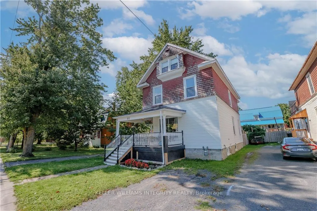 Photo 13 of 22 Bishop Street N, North Glengarry, Alexandria — HOMEH