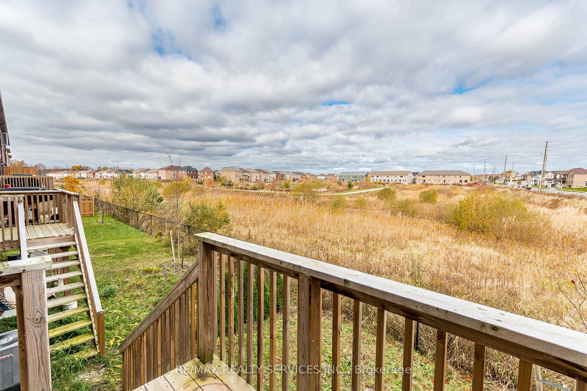 Photo 12 of Unit 20, 8273 Tulip Tree Drive, Niagara Falls, Brown — HOMEH