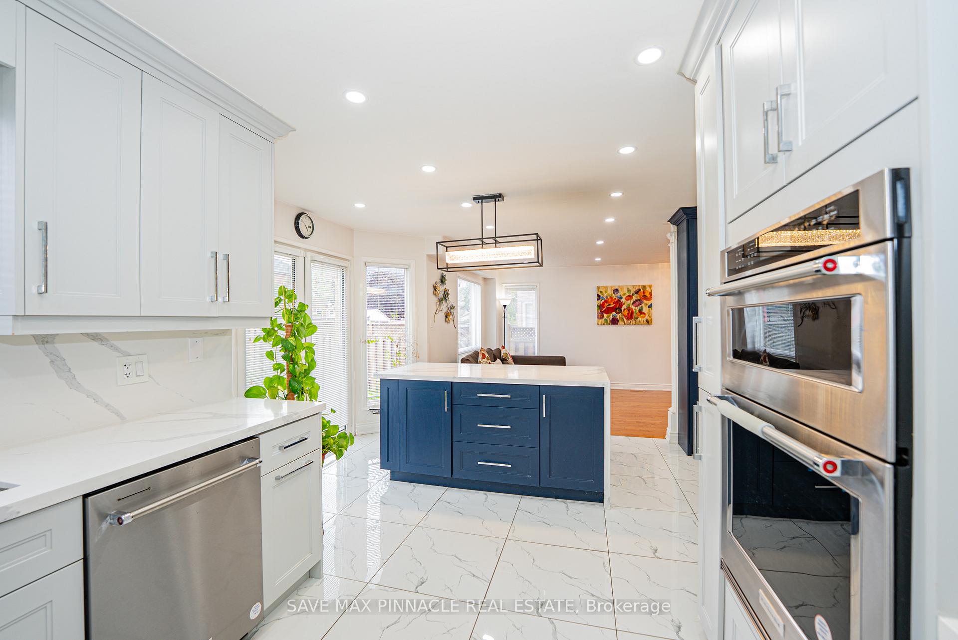 Photo 3 of 6339 Lisgar Drive, Mississauga, Lisgar — HOMEH
