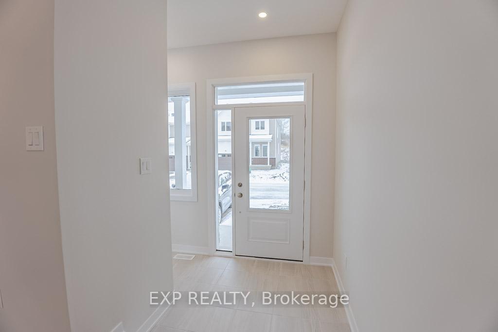 Photo 2 of 102 Pizzicato Street, Ottawa, Mer Bleue/Bradley Estates/Anderson Park — HOMEH