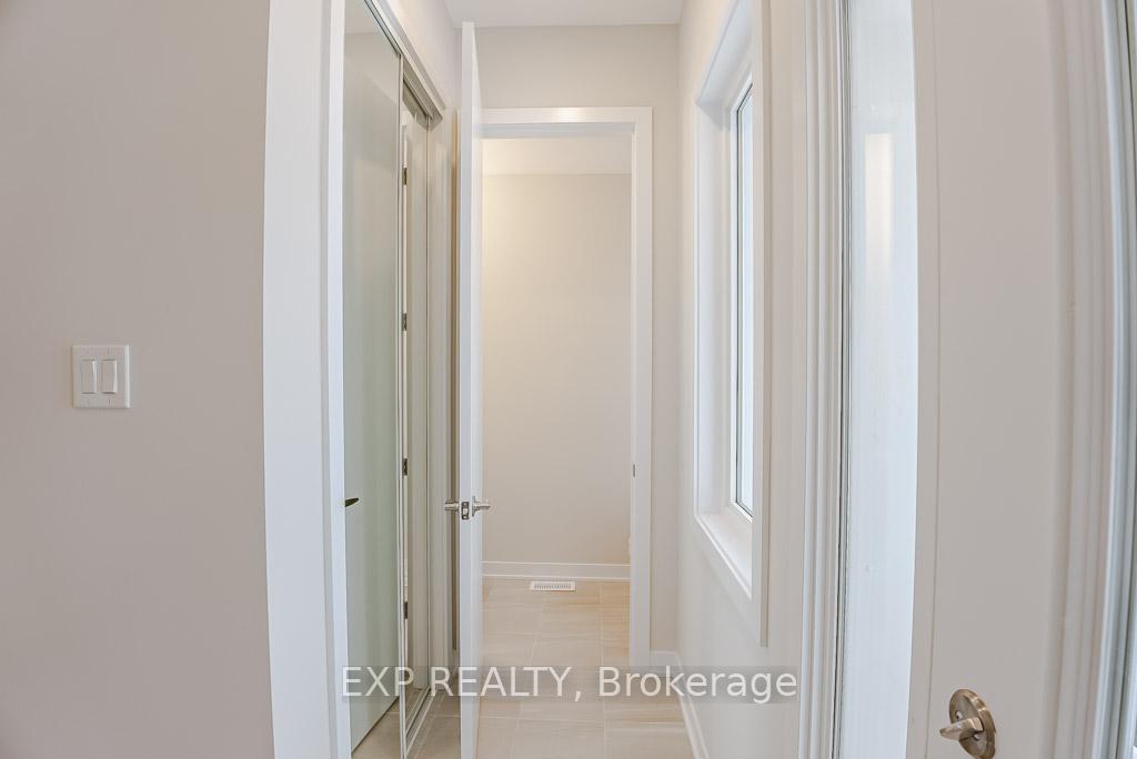 Photo 4 of 102 Pizzicato Street, Ottawa, Mer Bleue/Bradley Estates/Anderson Park — HOMEH