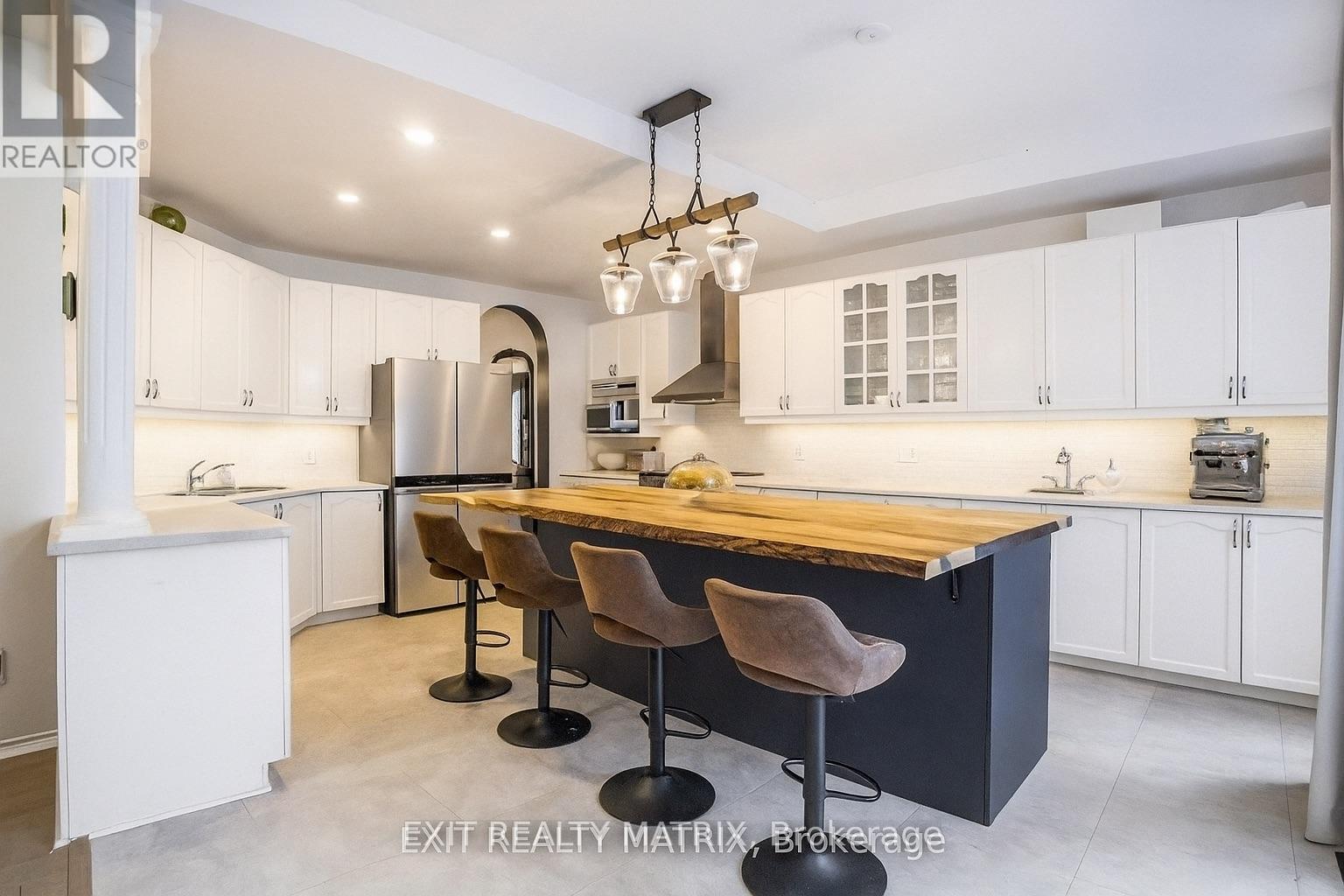 Photo 25 of 2205 Blue Willow Crescent, Ottawa, Chapel Hill South - Orleans Village — HOMEH