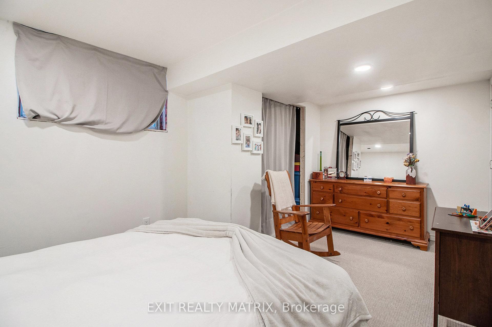 Photo 44 of 2205 Blue Willow Crescent, Ottawa, Chapel Hill South - Orleans Village — HOMEH