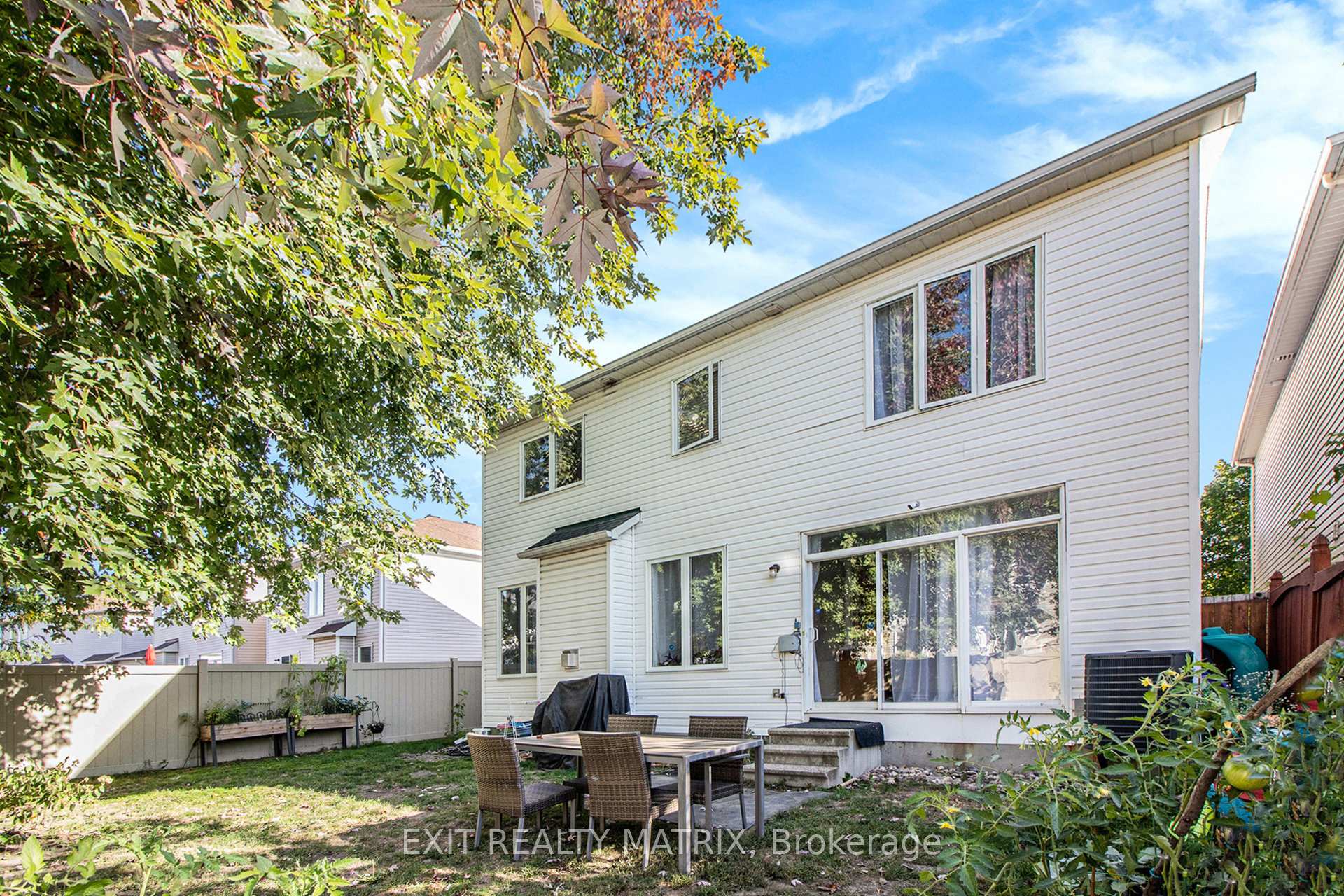 Photo 47 of 2205 Blue Willow Crescent, Ottawa, Chapel Hill South - Orleans Village — HOMEH