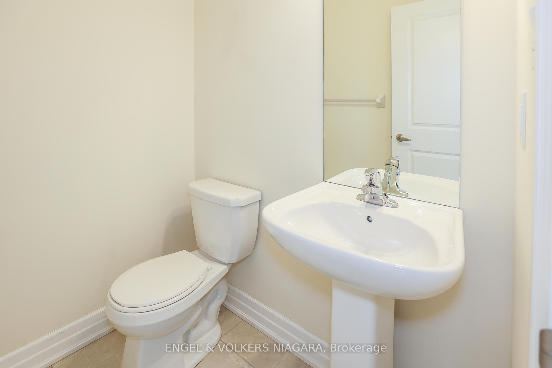 Photo 13 of 9514 Tallgrass Avenue, Niagara Falls, Lyons Creek — HOMEH
