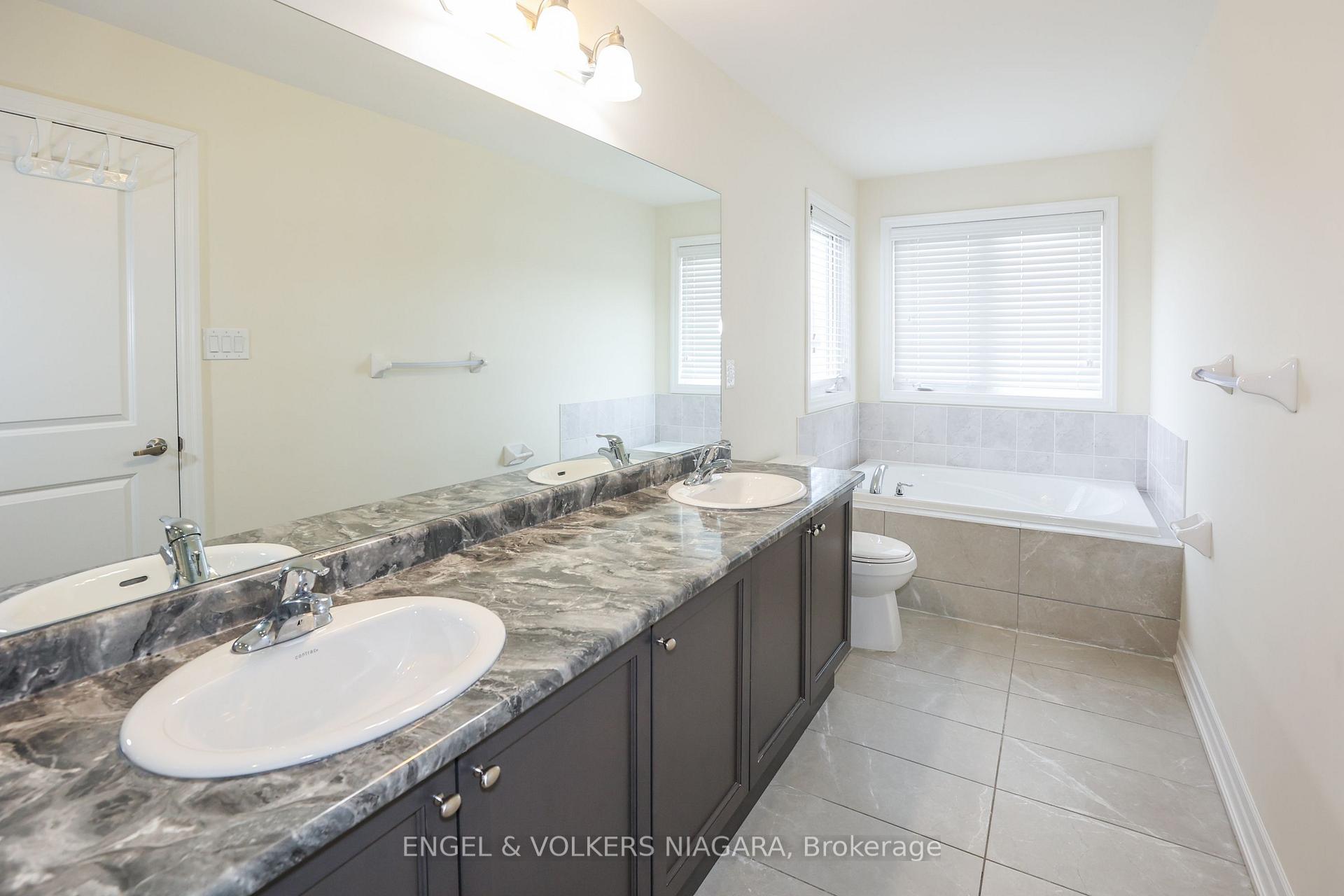 Photo 16 of 9514 Tallgrass Avenue, Niagara Falls, Lyons Creek — HOMEH