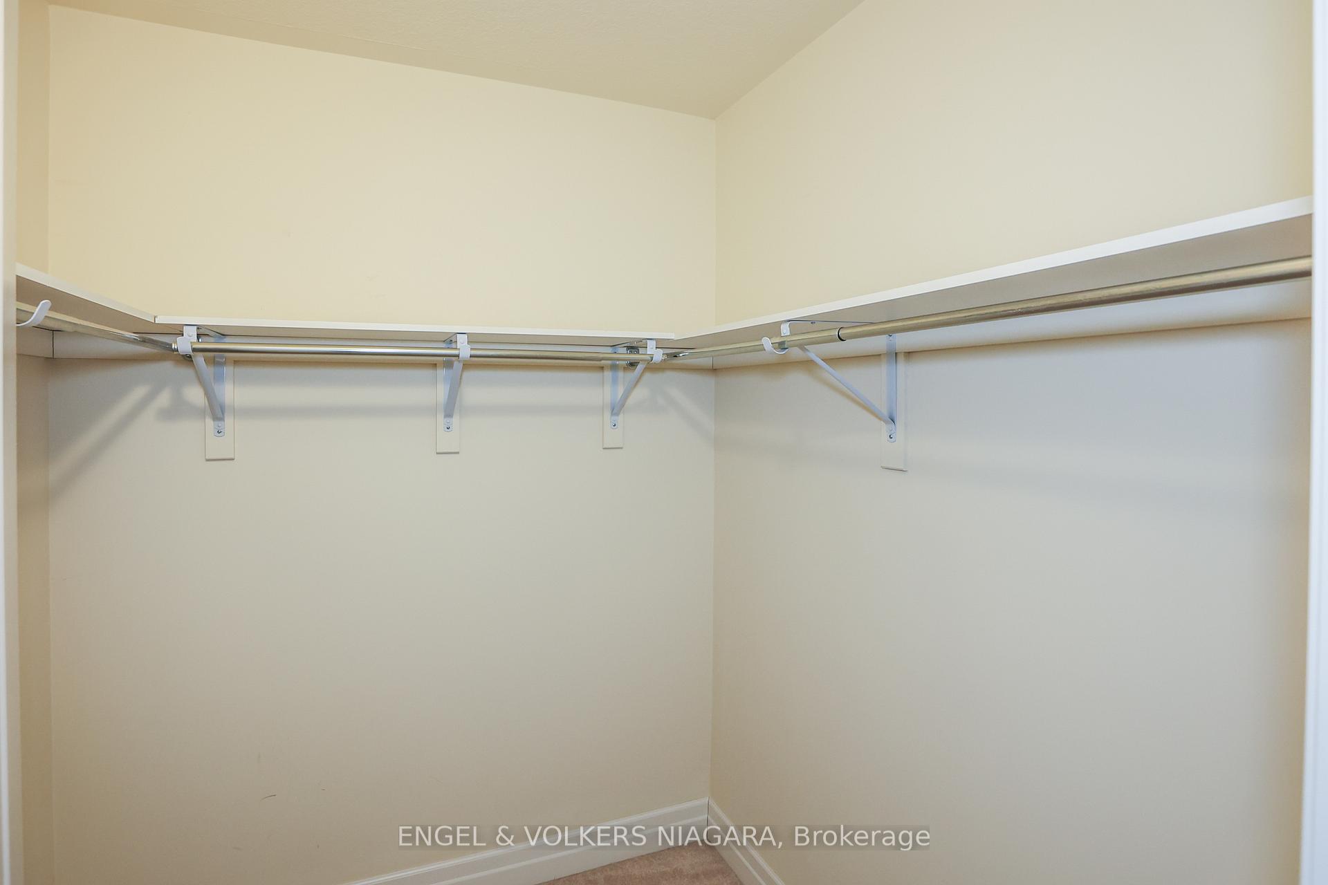 Photo 20 of 9514 Tallgrass Avenue, Niagara Falls, Lyons Creek — HOMEH
