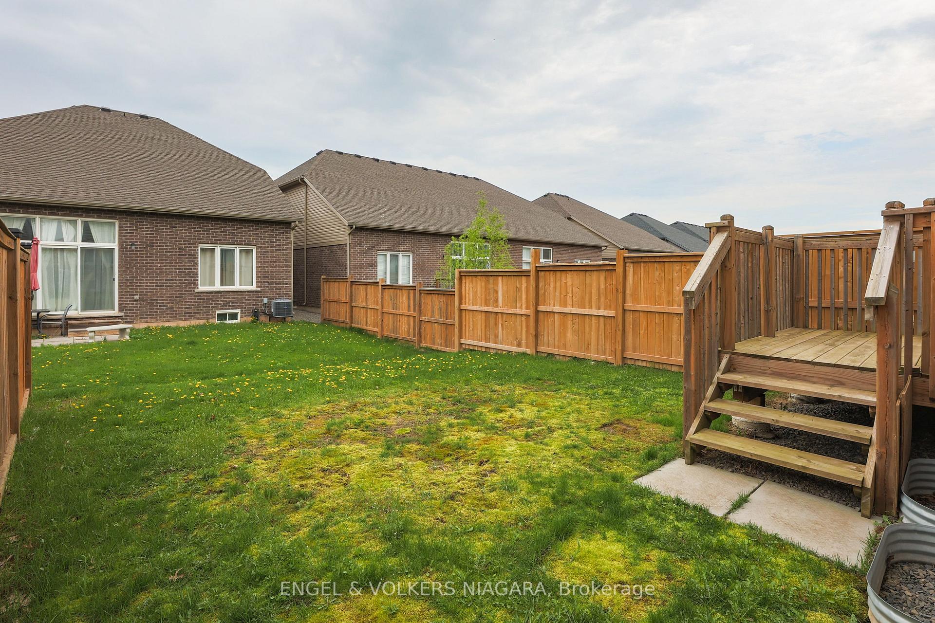Photo 38 of 9514 Tallgrass Avenue, Niagara Falls, Lyons Creek — HOMEH