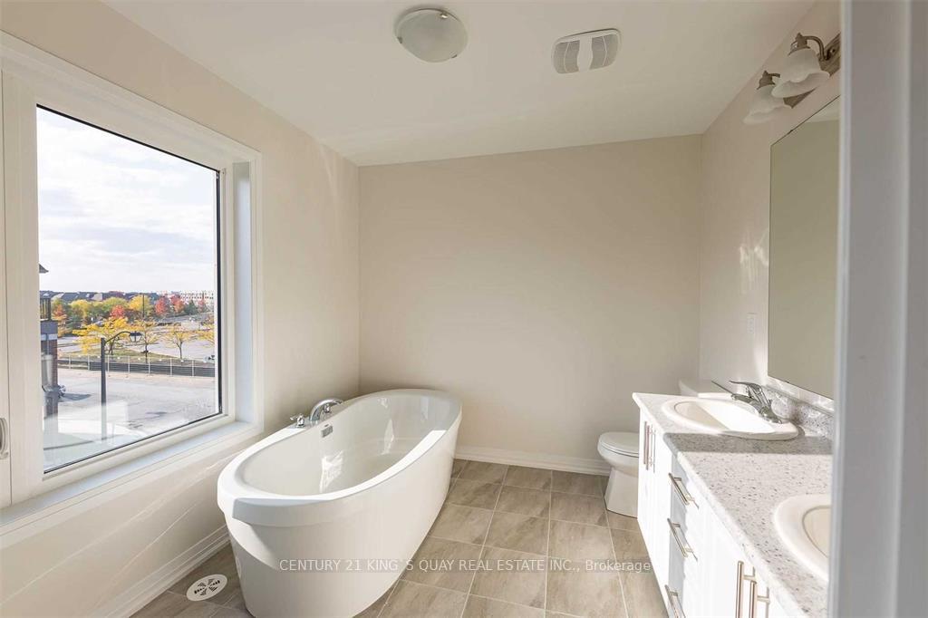 Photo 11 of 28 Floyd Ford Way, Markham, Box Grove — HOMEH