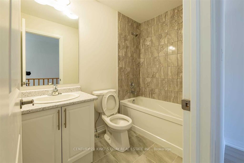 Photo 13 of 28 Floyd Ford Way, Markham, Box Grove — HOMEH