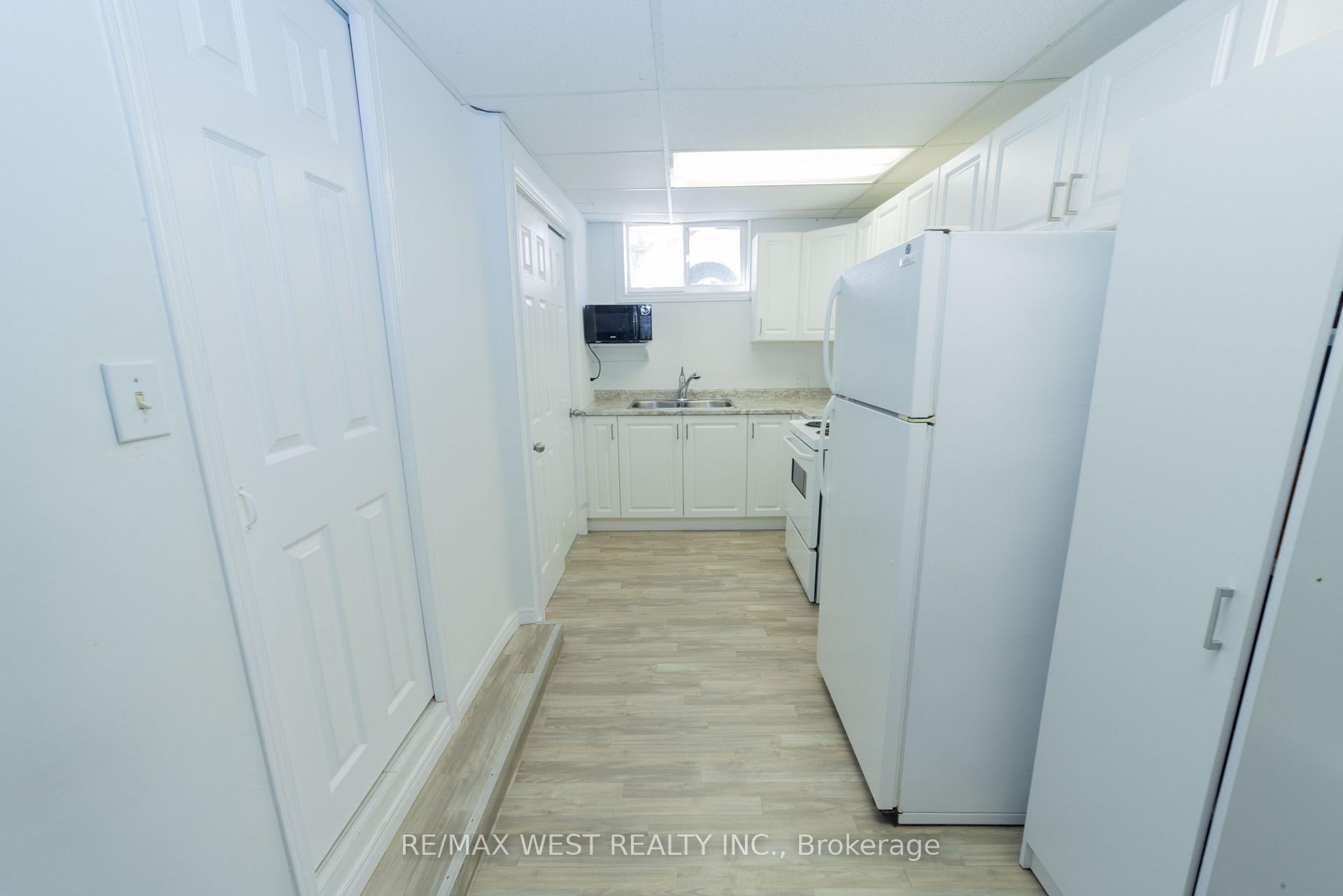Photo 9 of 314 Gliddon Avenue, Oshawa, Central — HOMEH