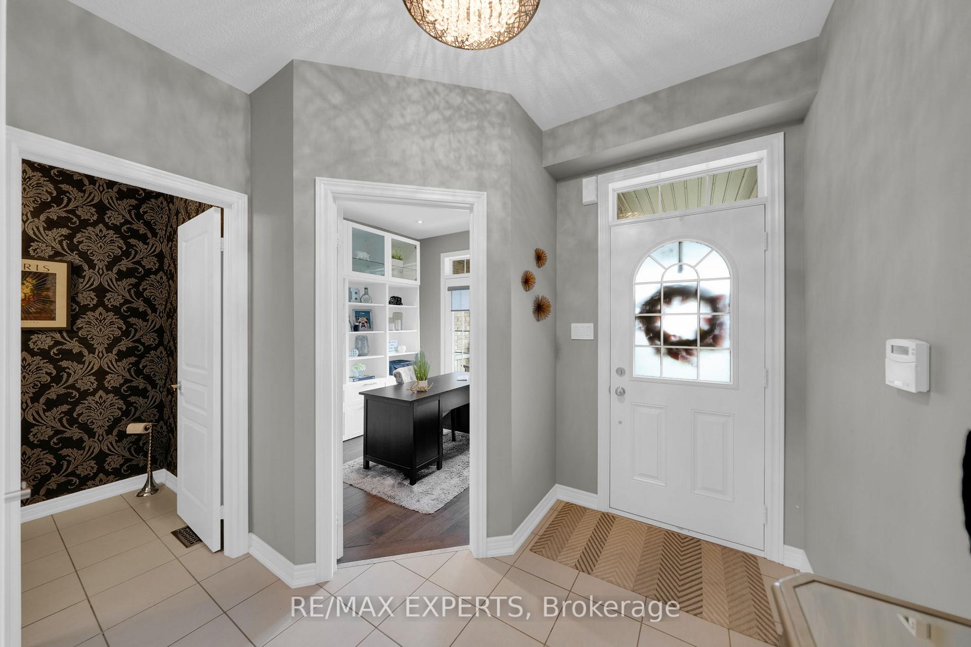 Photo 5 of 68 Sydie Lane, New Tecumseth, Tottenham — HOMEH