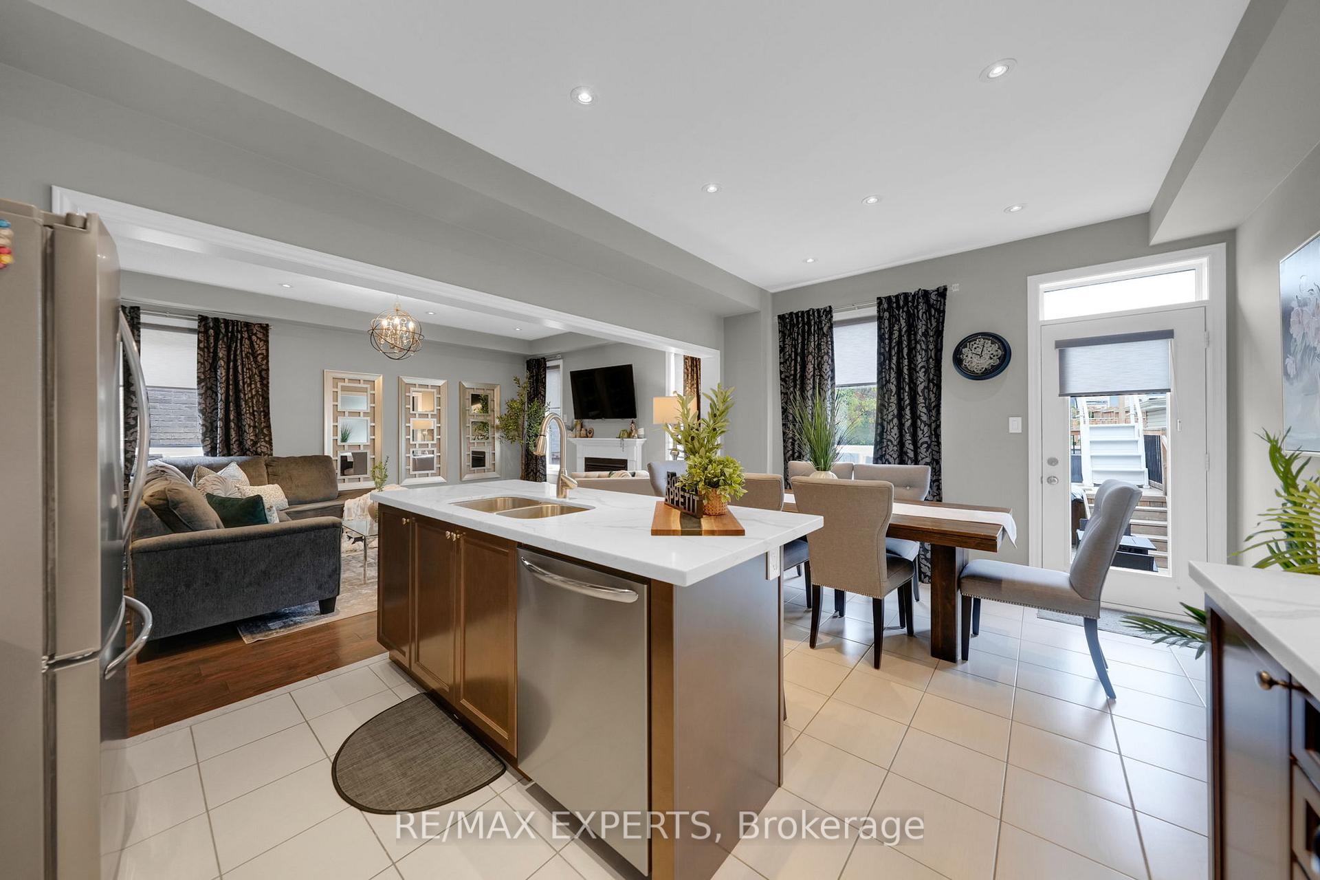 Photo 15 of 68 Sydie Lane, New Tecumseth, Tottenham — HOMEH