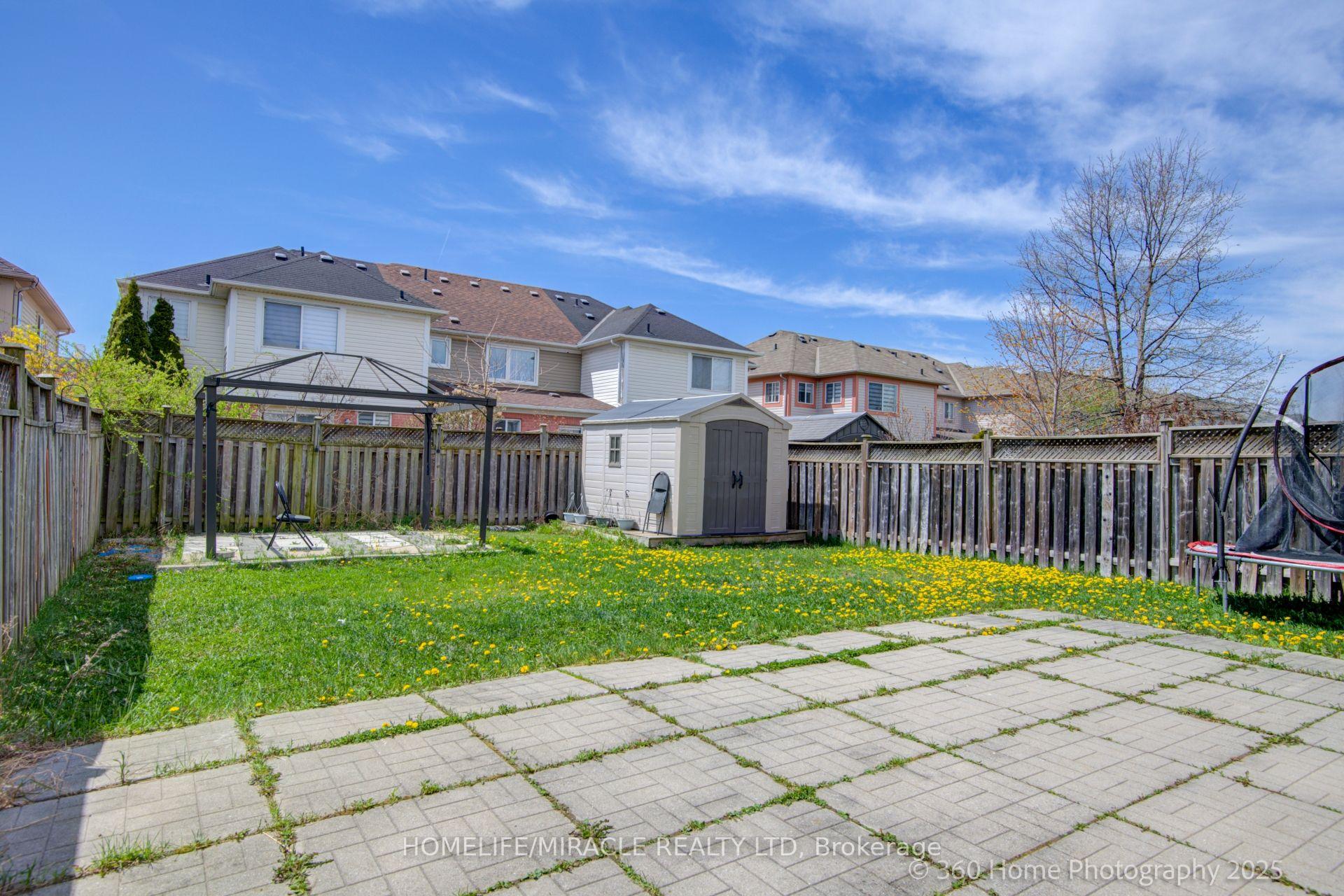 Photo 2 of 1044 Zimmerman Crescent, Milton, Beaty — HOMEH