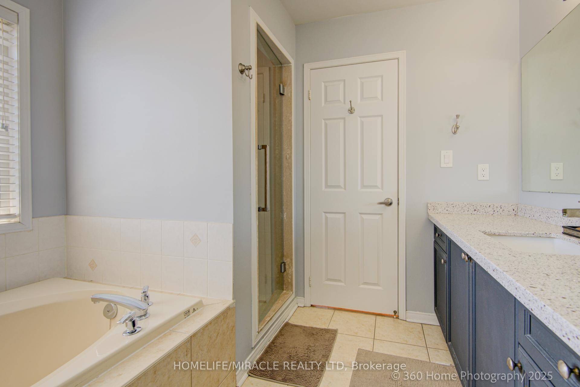 Photo 12 of 1044 Zimmerman Crescent, Milton, Beaty — HOMEH